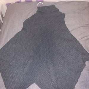 Poncho sweater